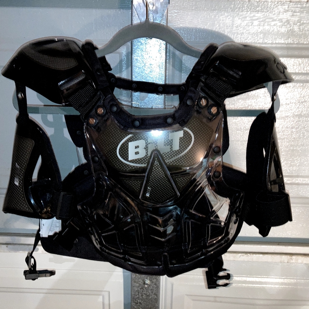 BILT CHEST PROTECTOR - Picture 3 of 5